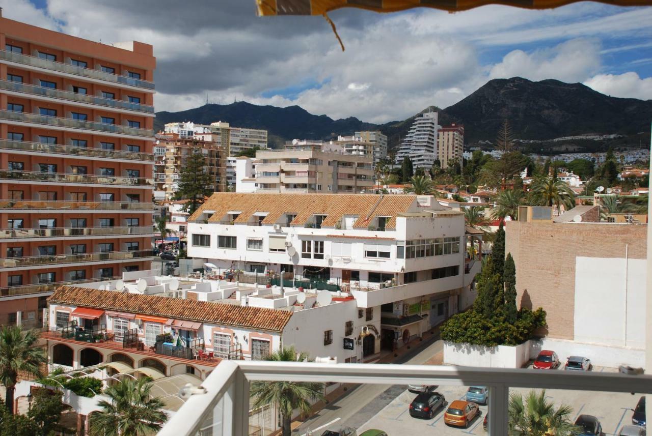 Cozy Apartment With First Line Seaview In Perfect Location, Near The Marina Benalmádena Exteriör bild
